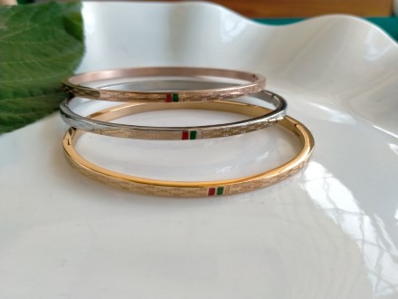 Best Price Gucci Vintage Bracelet Each
